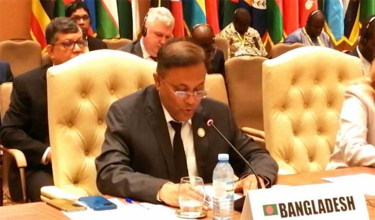 বিশ্বশান্তির ডাক দিলেন পররাষ্ট্রমন্ত্রী